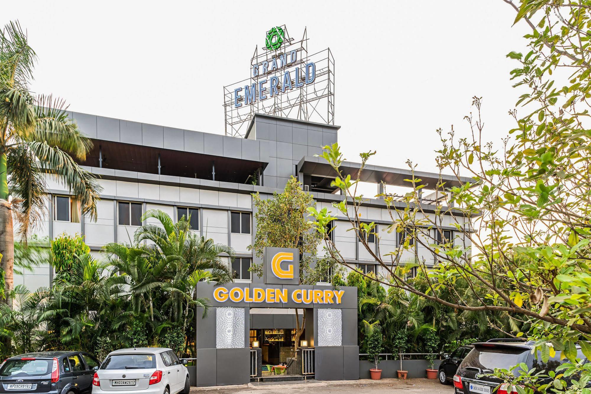 Treebo Premium Grand Emerald Pimpri-Chinchwad Luaran gambar