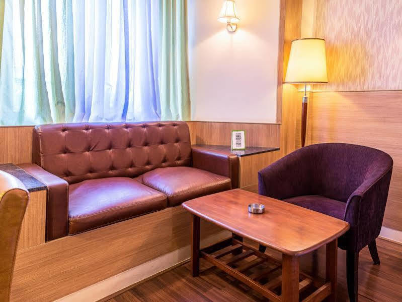 Treebo Premium Grand Emerald Pimpri-Chinchwad Luaran gambar