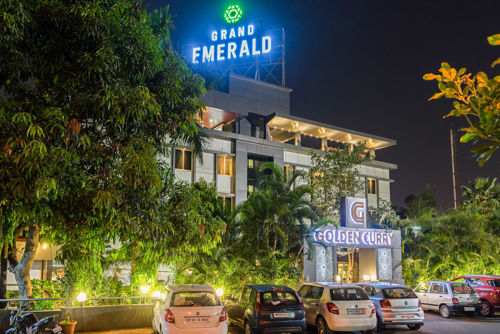 Treebo Premium Grand Emerald Pimpri-Chinchwad Luaran gambar