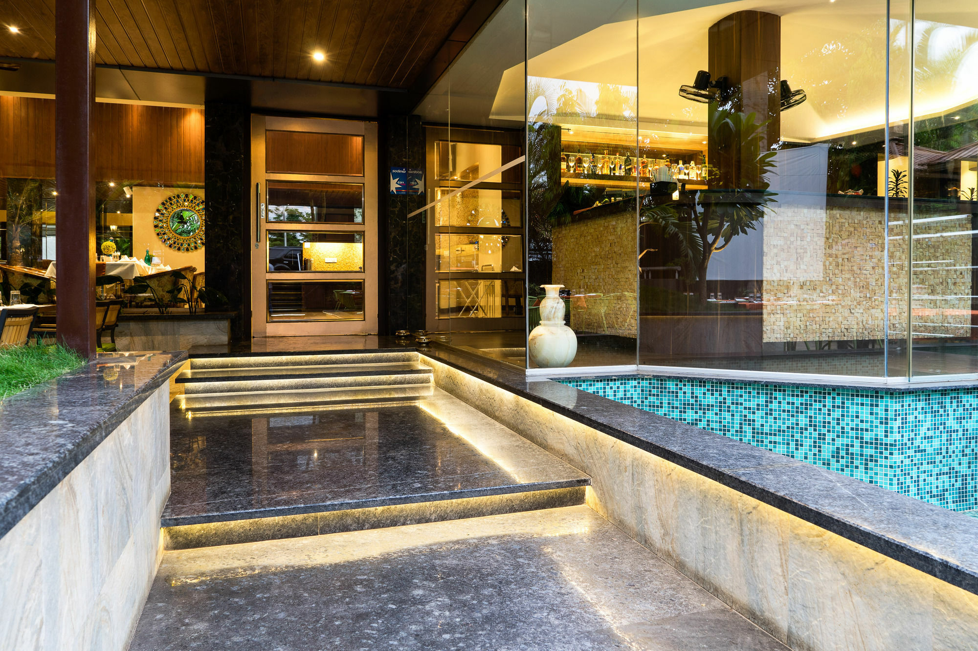 Treebo Premium Grand Emerald Pimpri-Chinchwad Luaran gambar